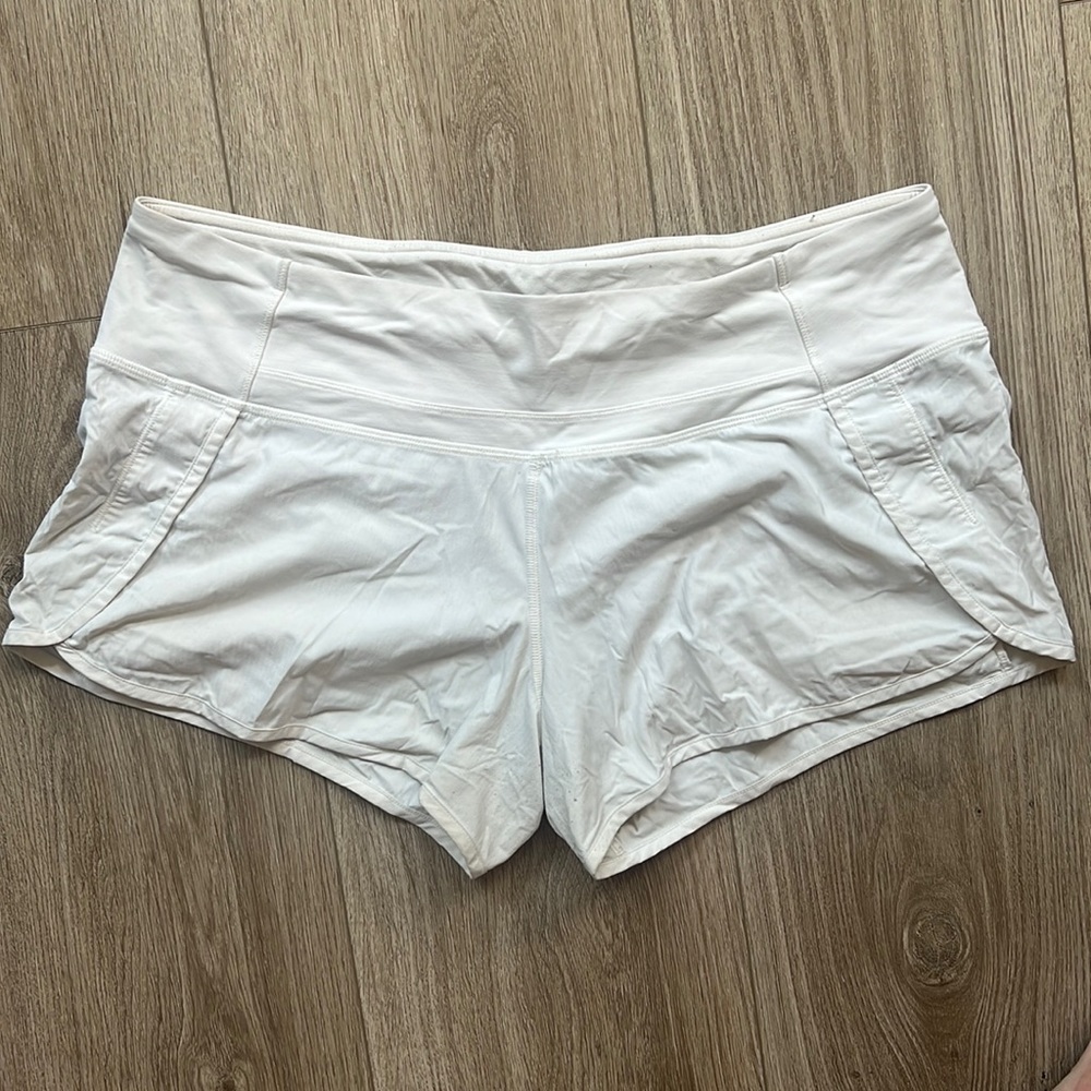 LULULEMON Speed Up Low-Rise Short